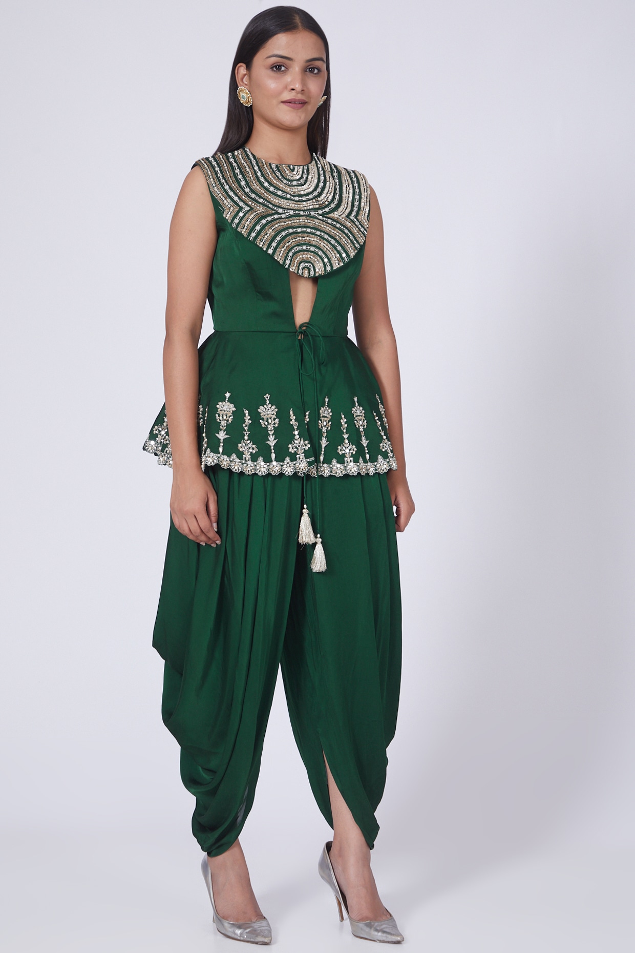 Emerald Green Satin Crepe Dhoti Pant Set by Bhumika Sharma at Pernia's Pop  Up Shop 2025