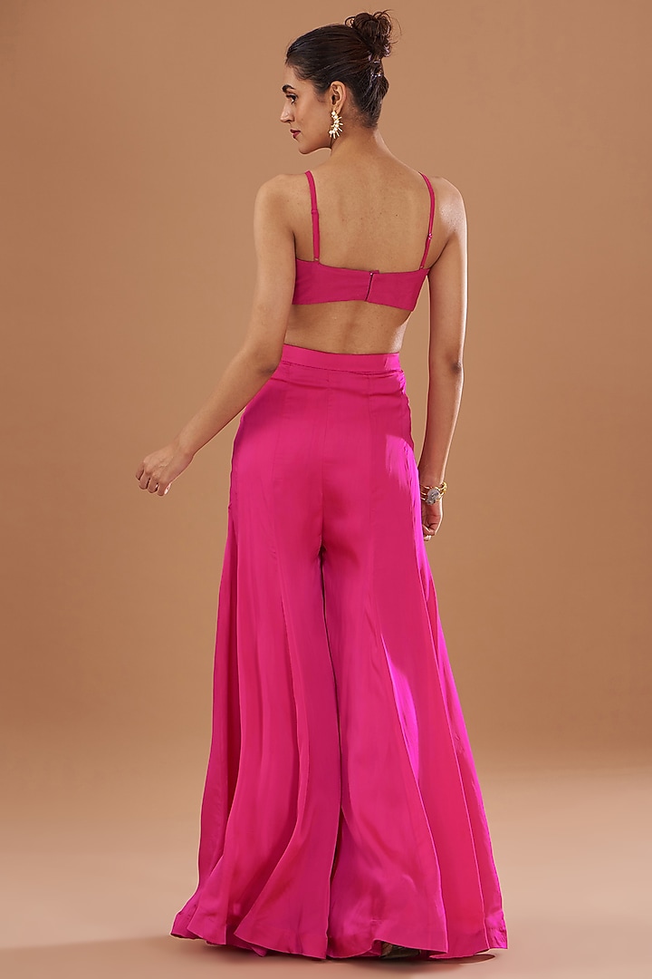 Fuchsia Twill Organza Printed Cape Set by Bhumika Sharma at Pernia's Pop Up Shop