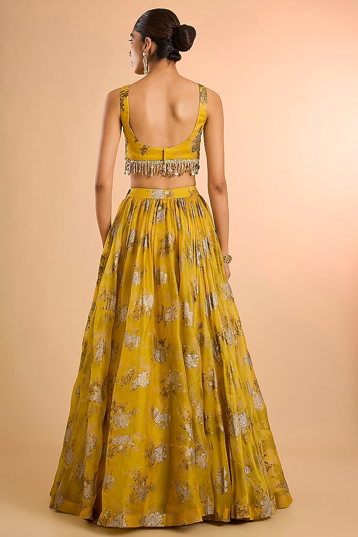 Mustard Organza Printed Wedding Lehenga Set by Bhumika Sharma at Pernia's Pop Up Shop