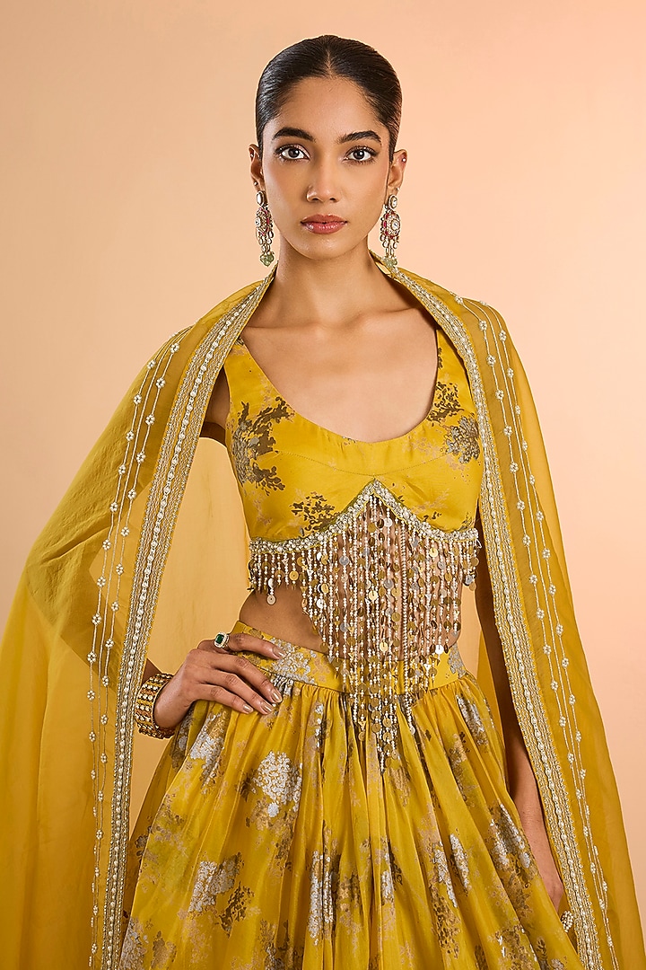 Mustard Organza Printed Wedding Lehenga Set by Bhumika Sharma at Pernia's Pop Up Shop