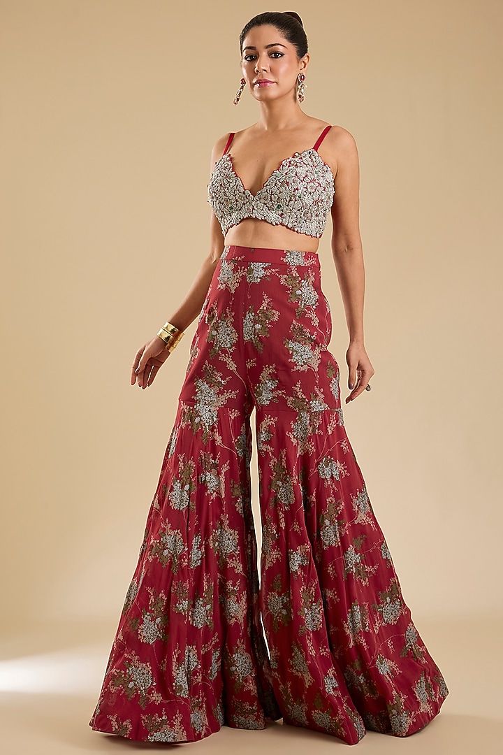 Fuchsia Georgette & Net Printed Cape Set by Bhumika Sharma at Pernia's Pop Up Shop