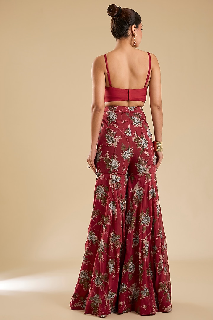 Fuchsia Georgette & Net Printed Cape Set by Bhumika Sharma at Pernia's Pop Up Shop