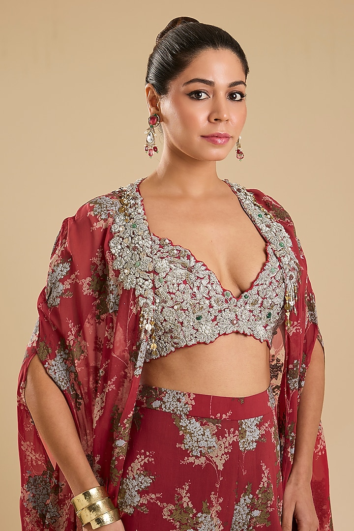 Fuchsia Georgette & Net Printed Cape Set by Bhumika Sharma at Pernia's Pop Up Shop