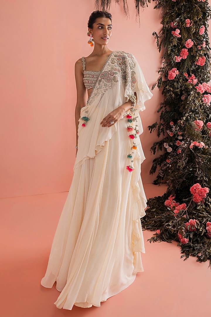 Ivory Georgette Pre-Draped Reception Saree Set by Bhumika Sharma at Pernia's Pop Up Shop