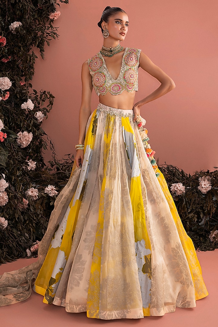 Mustard Organza Printed Wedding Lehenga Set by Bhumika Sharma at Pernia's Pop Up Shop
