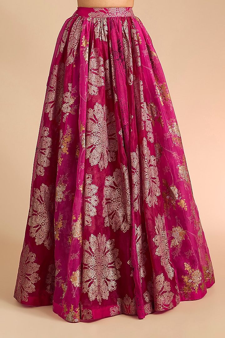 Red Organza Floral Embroidered Bridal Lehenga Set by Bhumika Sharma at Pernia's Pop Up Shop