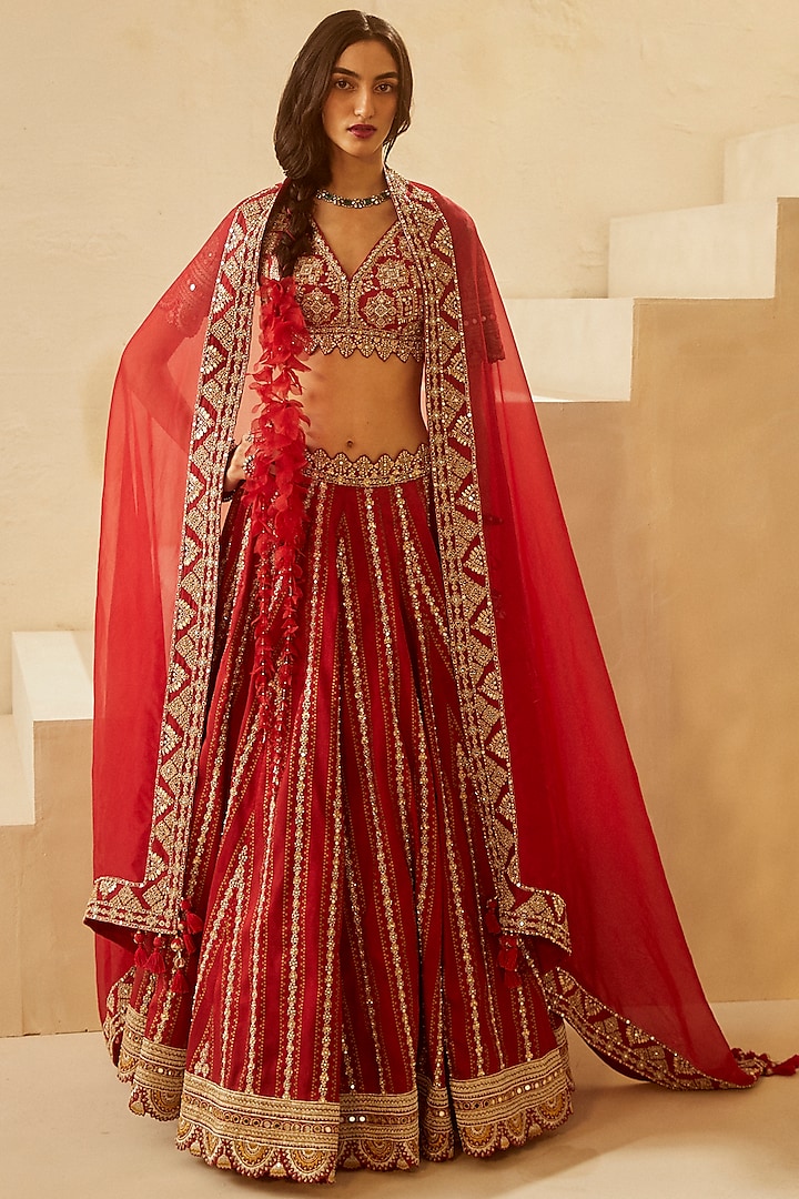 Red Hand Embroidered Bridal Lehenga Set by Bhumika Sharma