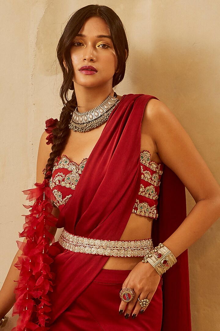 Red Satin Crepe Layered Pre-Stitched Wedding Saree Set by Bhumika Sharma at Pernia's Pop Up Shop