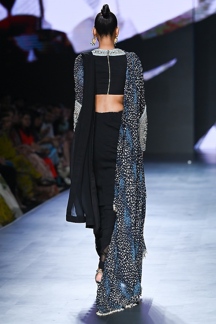 Black Georgette & Net Wedding Saree Set by Bhumika Sharma at Pernia's Pop Up Shop