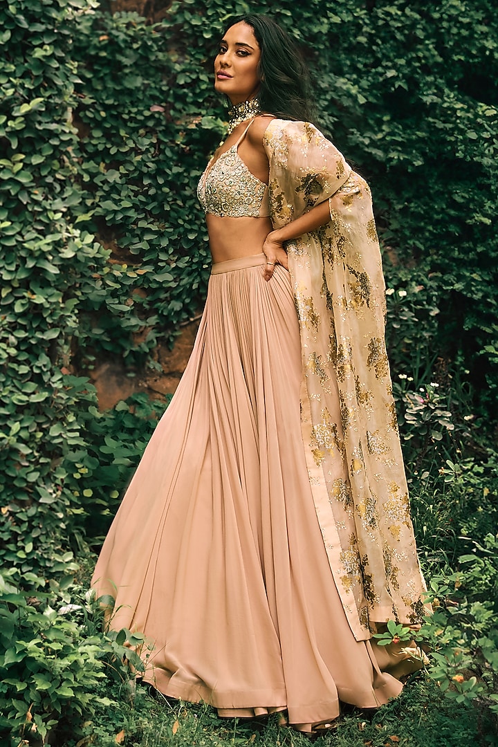 Dusty Pink Organza & Georgette Printed Cape Set by Bhumika Sharma at Pernia's Pop Up Shop