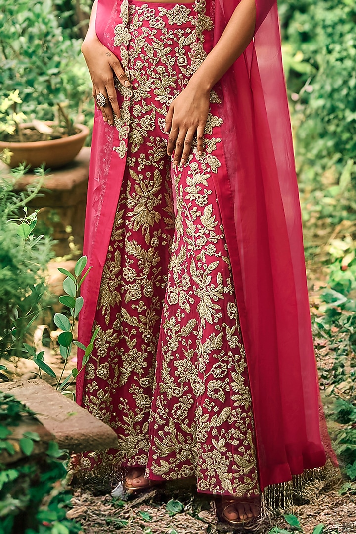 Deep Pink Organza & Georgette Embroidered Cape Set by Bhumika Sharma at Pernia's Pop Up Shop