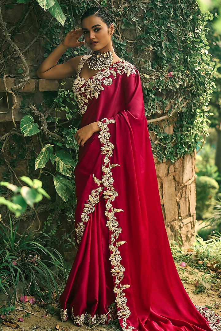 Red Satin Silk & Net Embroidered Saree Set by Bhumika Sharma at Pernia's Pop Up Shop