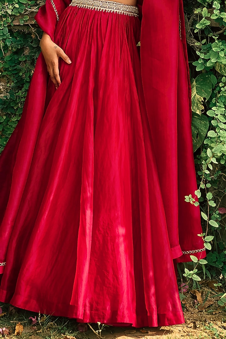 Crimson Red Organza & Net Wedding Lehenga Set by Bhumika Sharma at Pernia's Pop Up Shop