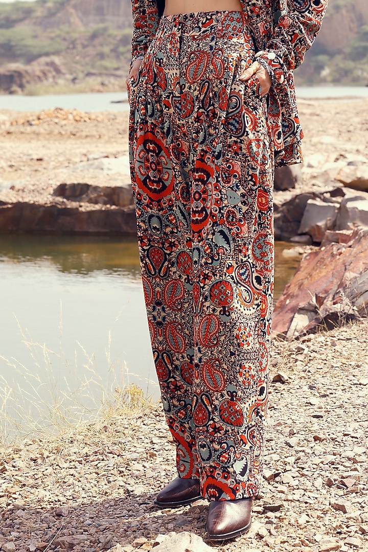 Red Printed Jacket Set by Bhumika Sharma at Pernia's Pop Up Shop