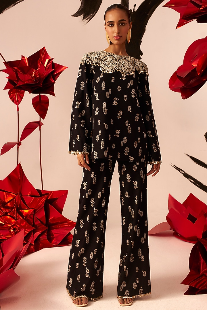 Black Georgette Embroidered & Printed Tunic Set by Bhumika Sharma at Pernia's Pop Up Shop