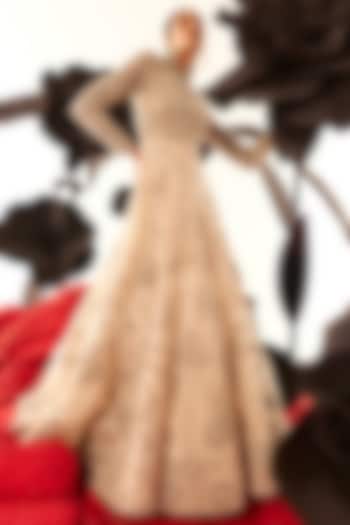 Ivory Net & Shantoon Floral Embroidered Bridal Anarkali by Bhumika Sharma at Pernia's Pop Up Shop