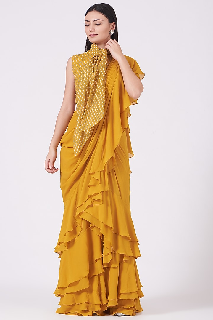 Haldi Organza & Georgette Ruffled Wedding Saree Set by Bhumika Sharma at Pernia's Pop Up Shop