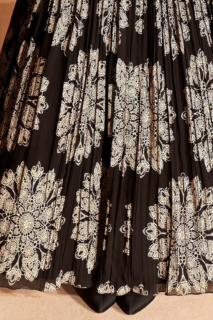 Black Printed Wedding Anarkali Set by Bhumika Sharma at Pernia's Pop Up Shop