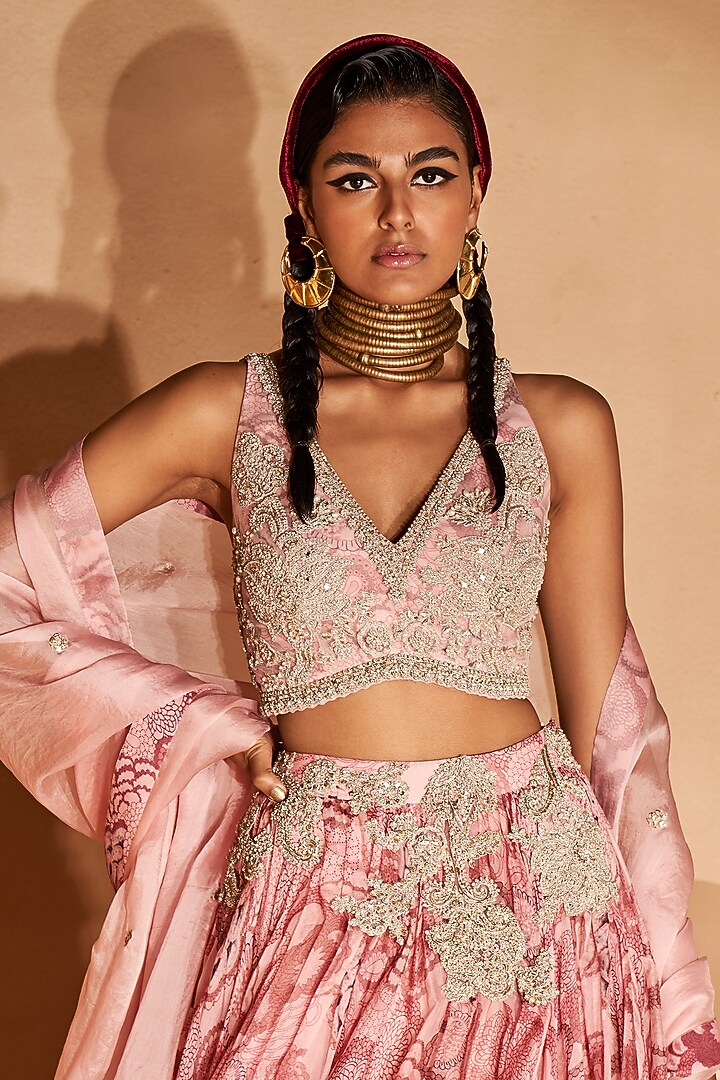 Blush Pink Printed Wedding Lehenga Set by Bhumika Sharma at Pernia's Pop Up Shop