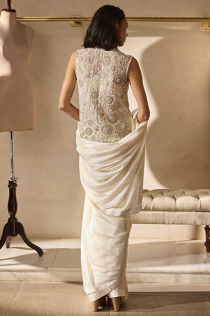 Ivory Satin Silk & Organza Jacket Reception Saree Set by Bhumika Sharma at Pernia's Pop Up Shop