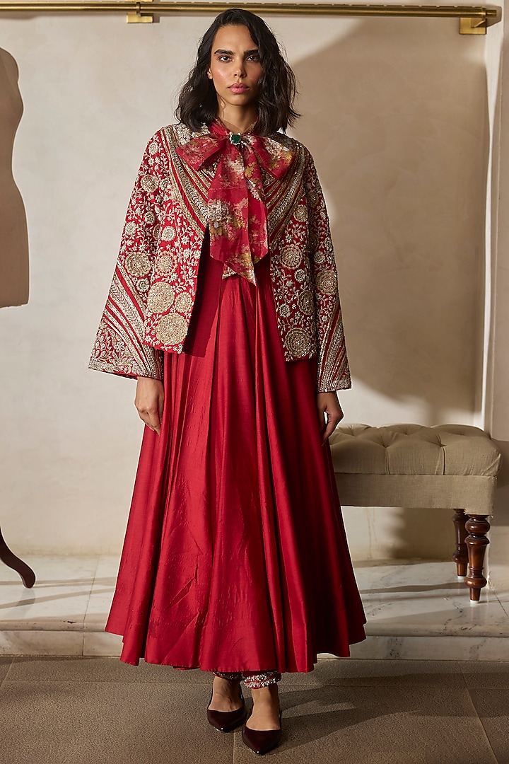 Red Chanderi & Art Silk Bridal Anarkali Set by Bhumika Sharma at Pernia's Pop Up Shop