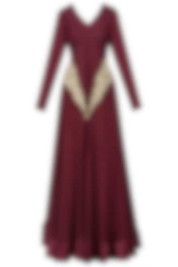 Maroon box pleated gown available only at Pernia's Pop Up Shop.