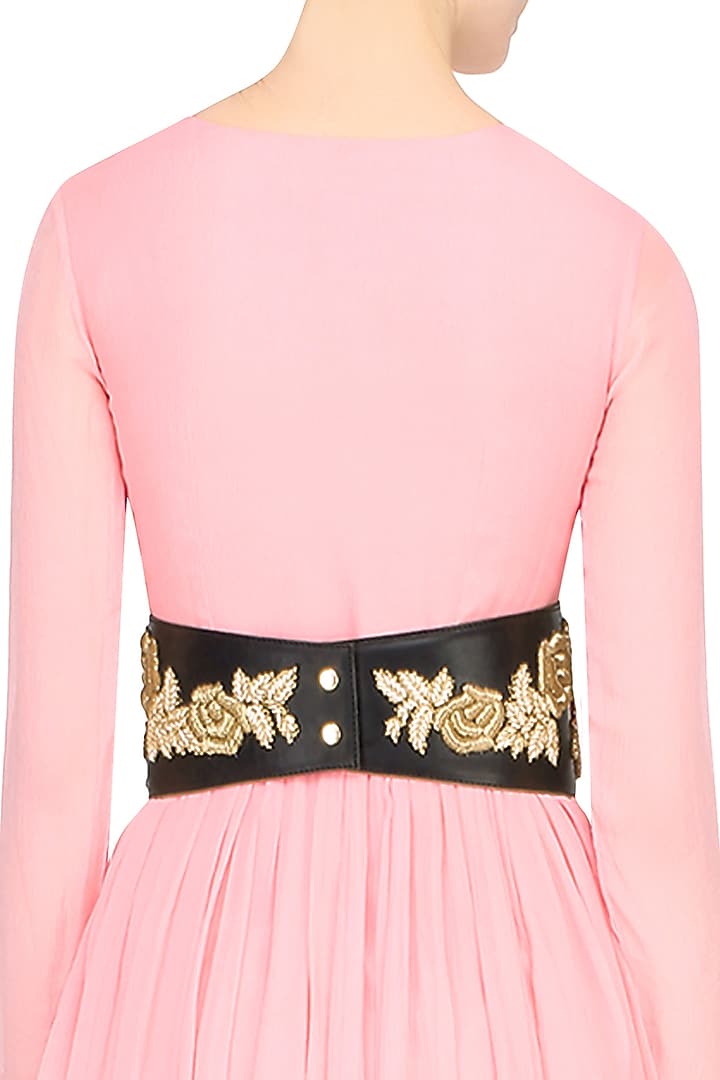 Bhumika Sharma presents Black rosette motif embroidered leather belt available only at Pernia's Pop Up Shop.