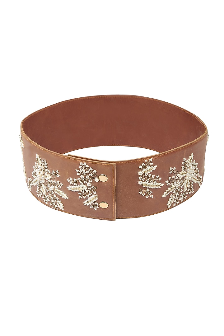 Bhumika Sharma presents Tan ornate floral embroidered leather belt available only at Pernia's Pop Up Shop.