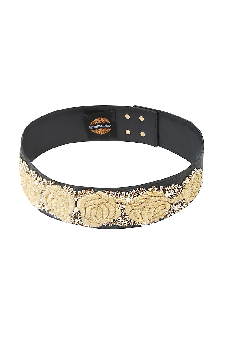 Bhumika Sharma presents Black rosette dori embroidered thin leather belt available only at Pernia's Pop Up Shop.
