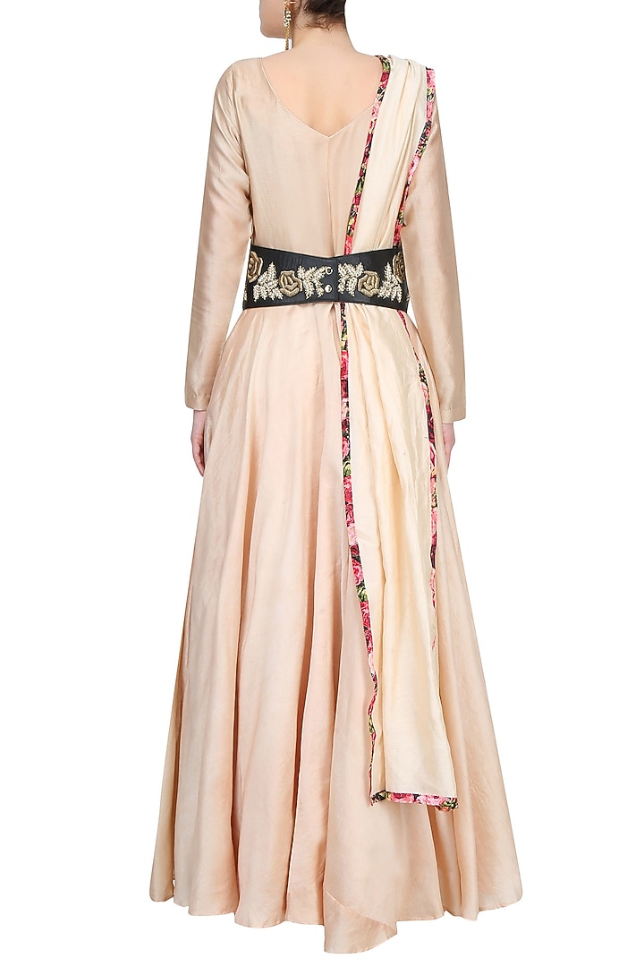Ivory V-neck flared anarkali set with black rosette motifs dabka embroidered belt available only at Pernia's Pop Up Shop.