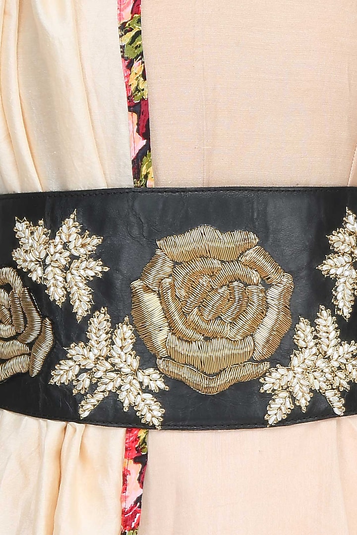 Ivory V-neck flared anarkali set with black rosette motifs dabka embroidered belt available only at Pernia's Pop Up Shop.