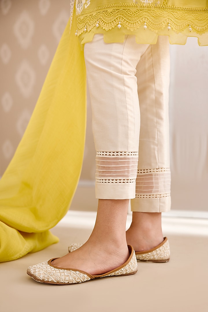 Yellow Chanderi Silk Embroidered A-Line Kurta Set by Bunka at Pernia's Pop Up Shop