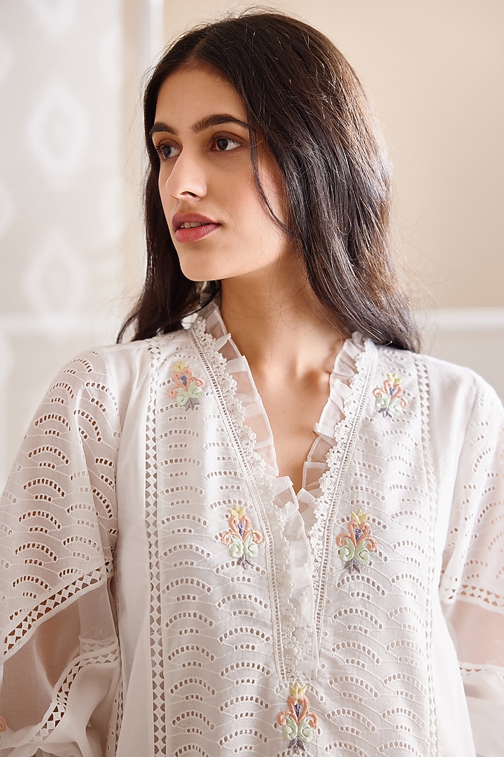 White Cotton Embroidered A-Line Kurta Set by Bunka at Pernia's Pop Up Shop