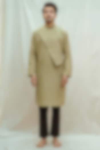 Green Cotton Linen Kurta Set by Bohame Men at Pernia's Pop Up Shop