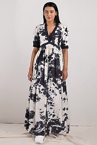 White & Black Tie-Dye Maxi Dress by Bohame