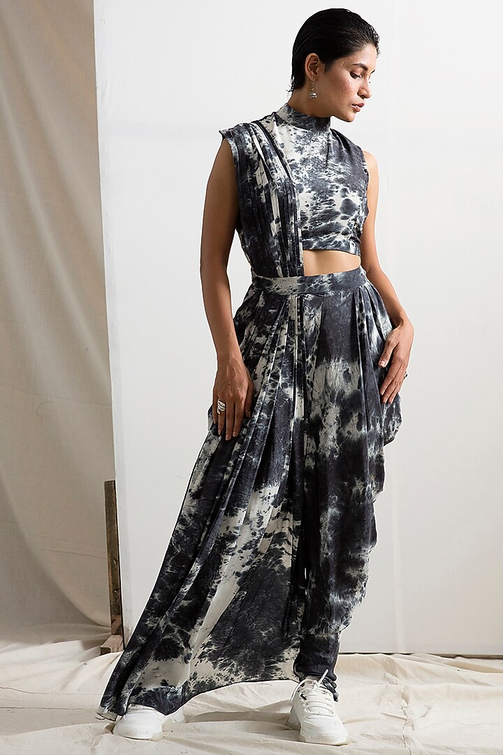 Black & Light Grey Tie-Dye Concept Party Wear Saree Set by Bohame at Pernia's Pop Up Shop