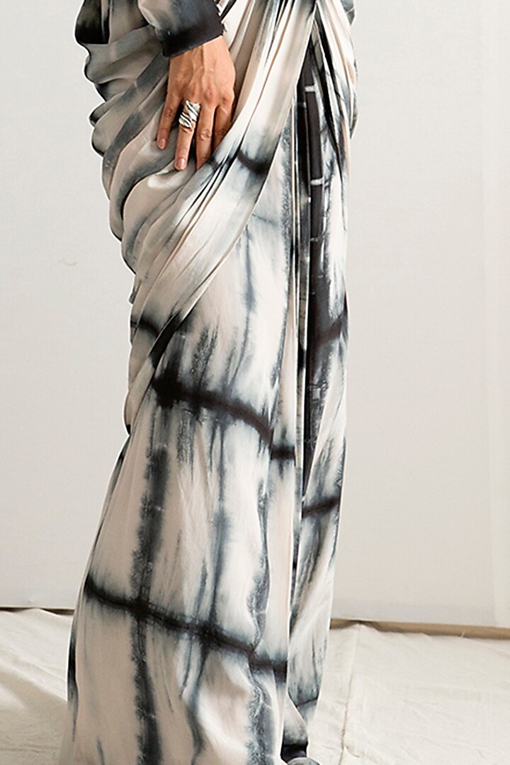 Blue & Cream Crepe Tie-Dyed Concept Party Wear Saree Set by Bohame at Pernia's Pop Up Shop