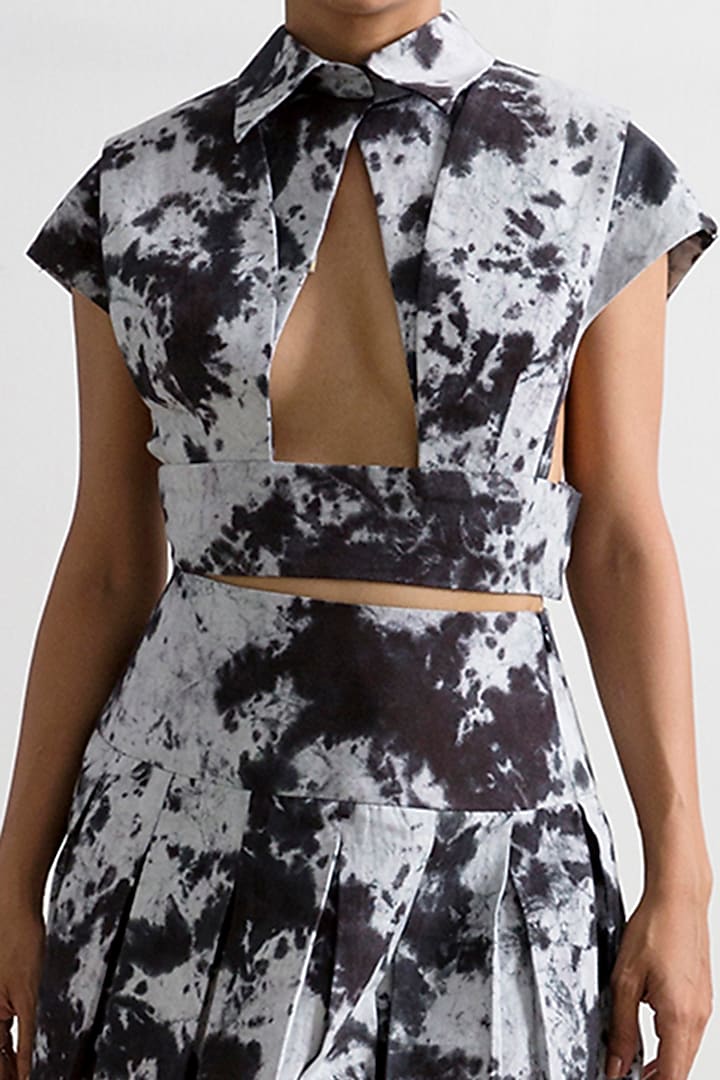 Light Grey & Black Tie-Dye Pleated Skirt Set by Bohame at Pernia's Pop Up Shop