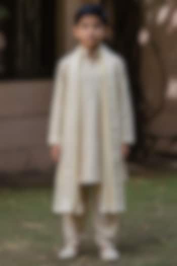 Gold Chanderi Kurta Set For Boys by Bohame Kids at Pernia's Pop Up Shop