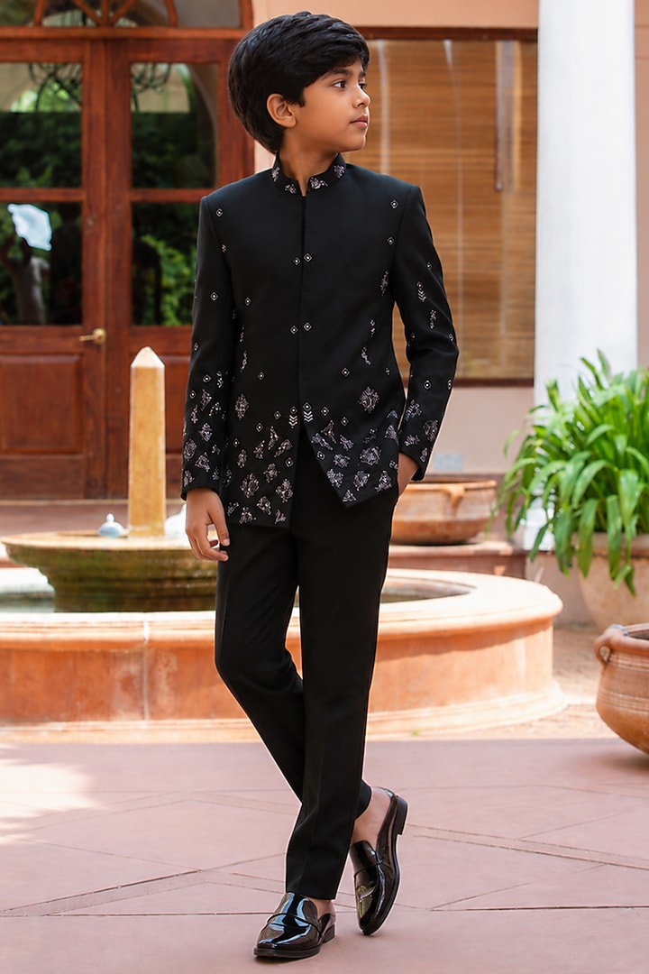 Black Wool Suiting Bandhgala Set For Boys by Bohame Kids at Pernia's Pop Up Shop
