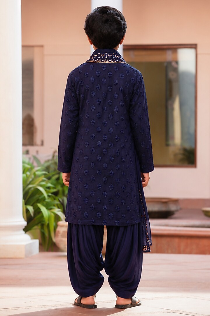 Navy Blue Chikankari Embroidered Kurta Set For Boys by Bohame Kids at Pernia's Pop Up Shop