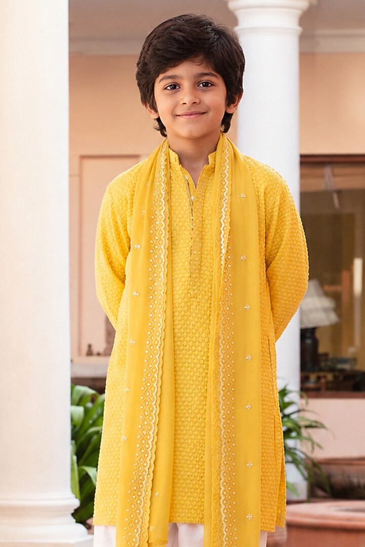 Mustard Chikankari Embroidered Kurta Set For Boys by Bohame Kids at Pernia's Pop Up Shop