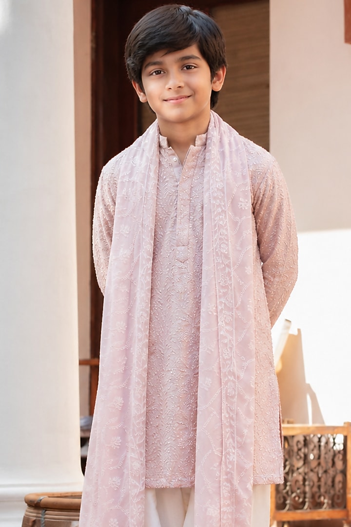 Dusty Rose Pink Chikankari Embroidered Kurta Set For Boys by Bohame Kids at Pernia's Pop Up Shop