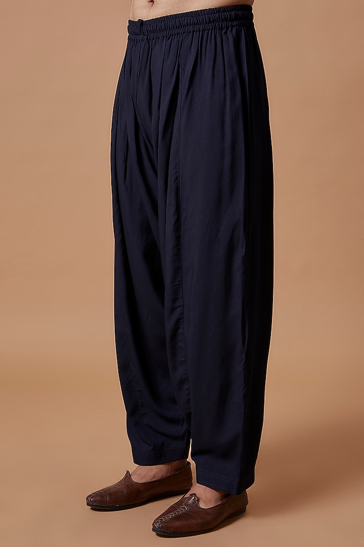 Blue Georgette Embroidered Kurta Set by Bohame Men at Pernia's Pop Up Shop