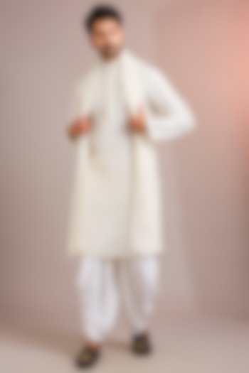 Ivory Georgette Kurta Set by Bohame Men at Pernia's Pop Up Shop