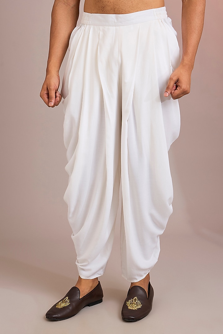 Ivory Georgette Kurta Set by Bohame Men at Pernia's Pop Up Shop