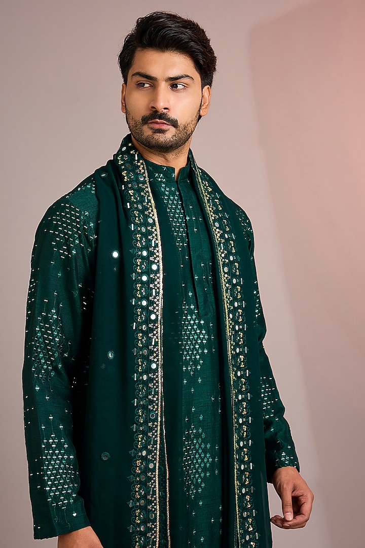 Bottle Green Silk Kurta Set by Bohame Men at Pernia's Pop Up Shop