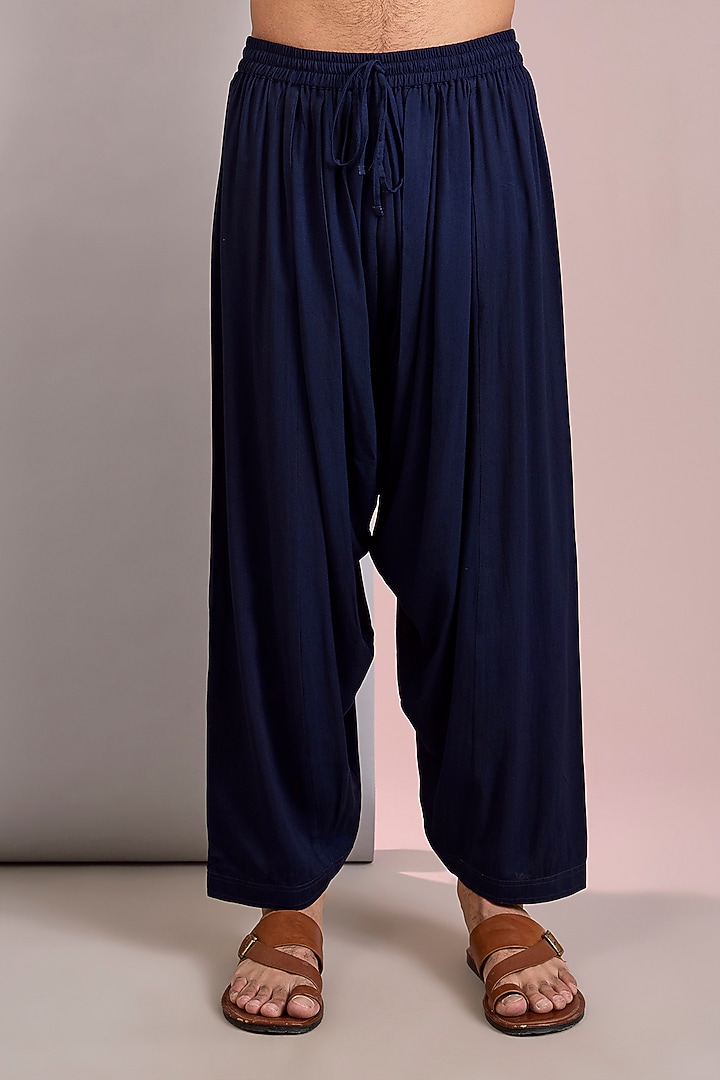 Navy Blue Georgette Embroidered Kurta Set by Bohame Men at Pernia's Pop Up Shop