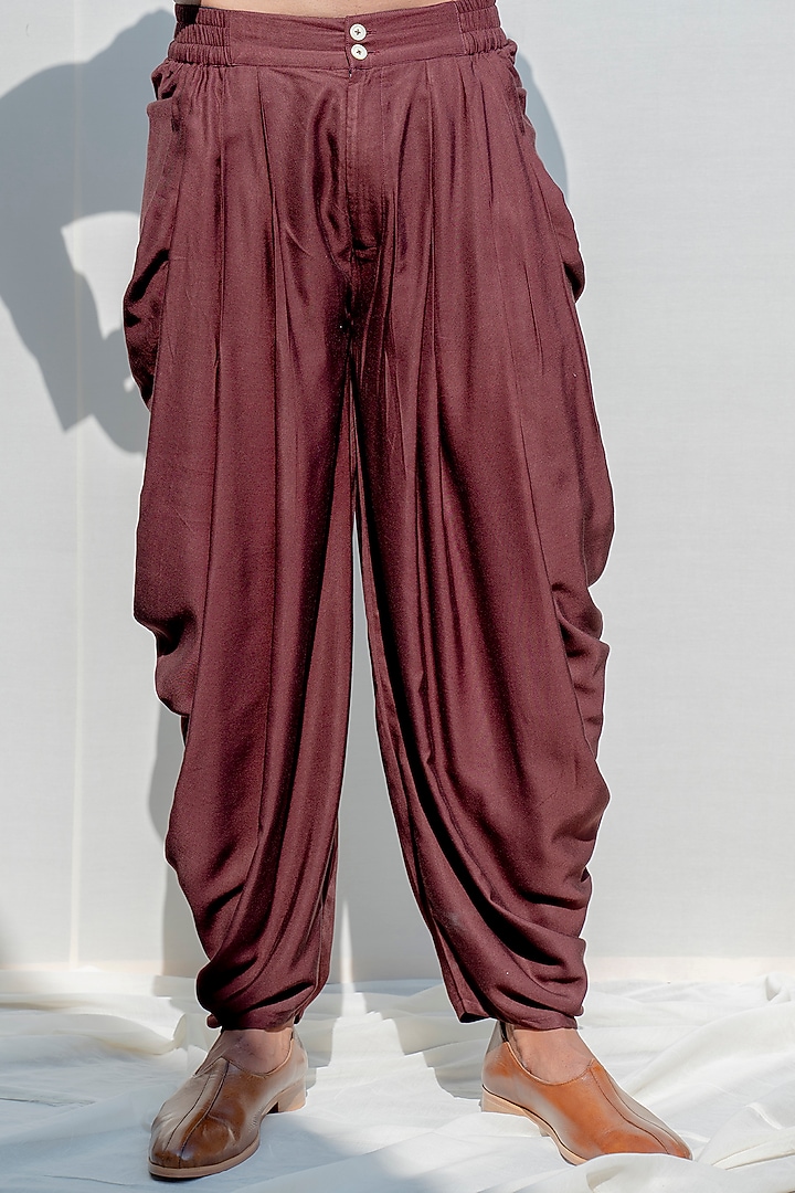 Brown Chanderi Asymmetrical Kurta Set by Bohame Men at Pernia's Pop Up Shop