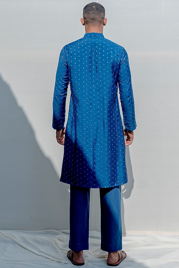 Turquoise Chanderi Straight Kurta Set by Bohame Men at Pernia's Pop Up Shop